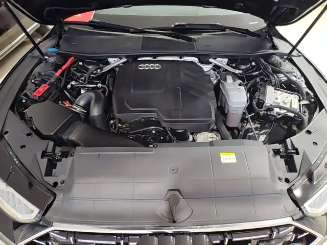 Audi A7L — Фото автомобиля 19