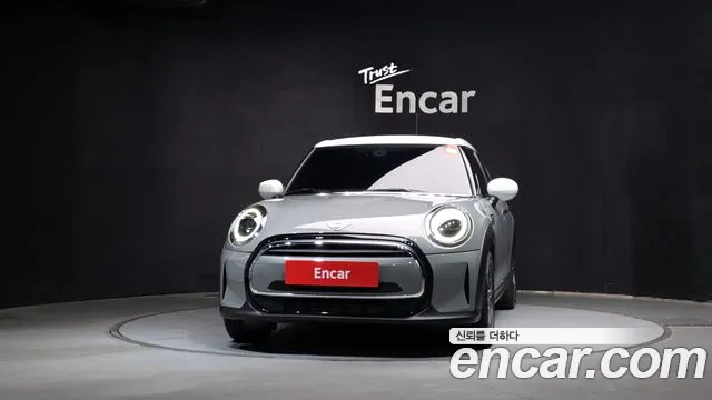 MINI Cooper — Фото автомобиля 3