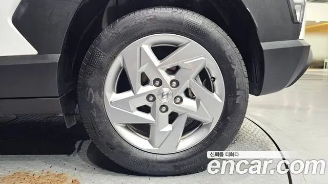 Hyundai Kona SX2 — Фото автомобиля 6