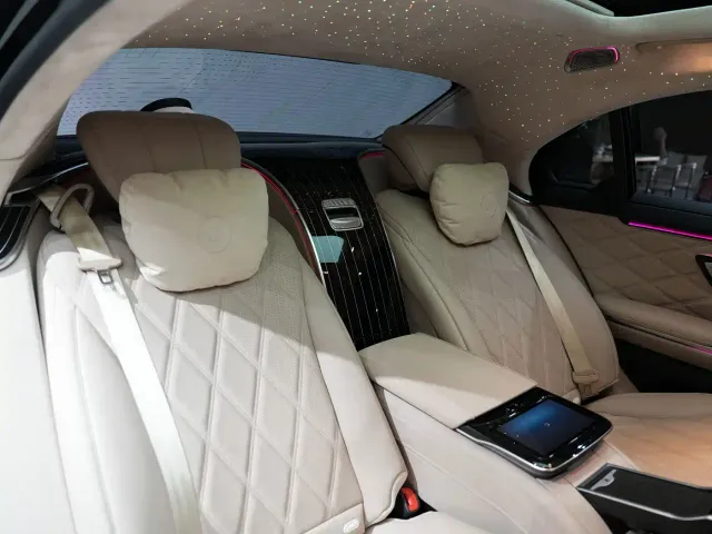 Mercedes-Benz S-Class — Фото автомобиля 18