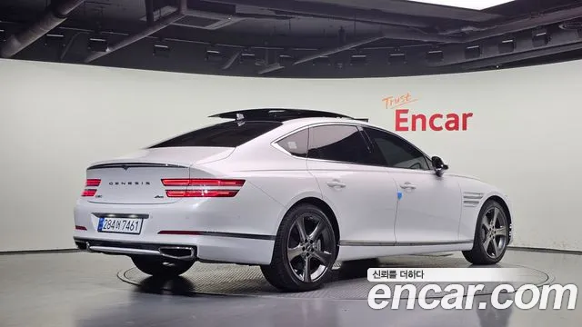 Genesis G80 RG3 — Фото автомобиля 2