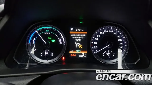 Hyundai Sonata — Фото автомобиля 8