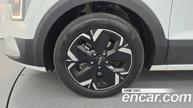 Kia Niro New — Фото автомобиля 5