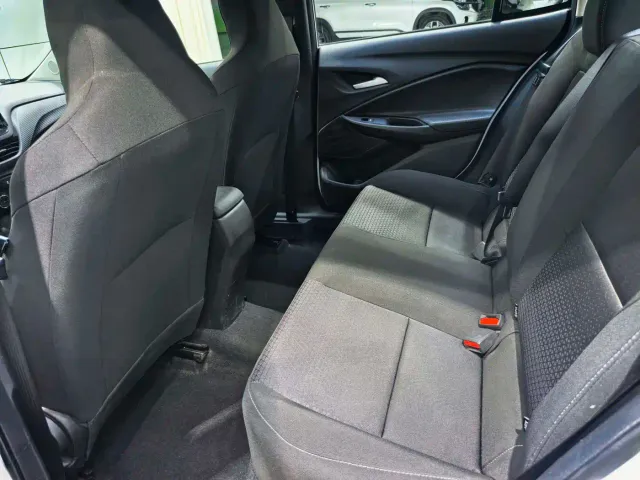 Chevrolet Cavalier — Фото автомобиля 14