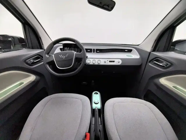 Wuling Hongguang Mini EV — Фото автомобиля 5