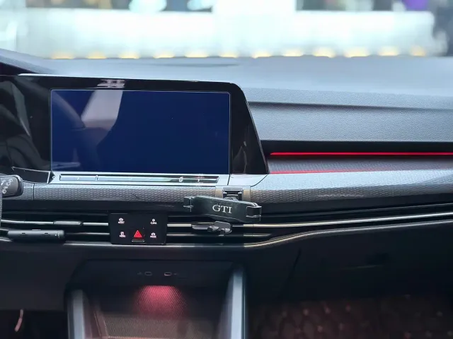 Volkswagen Golf GTI — Фото автомобиля 6