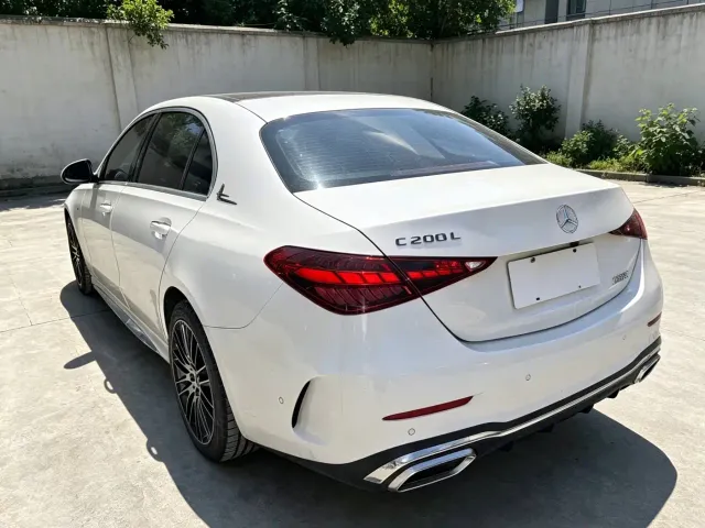 Mercedes-Benz C-Class — Фото автомобиля 4