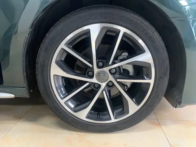 Audi Audi A3 2021 Sportback 35 TFSI Progressive Sport — Фото автомобиля 11