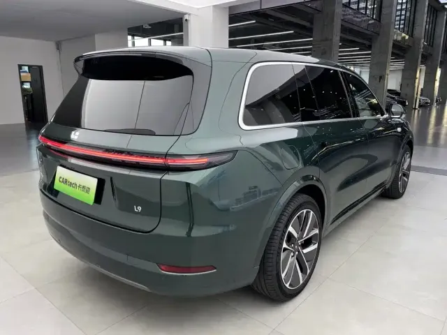 Li Auto L9 — Фото автомобиля 3