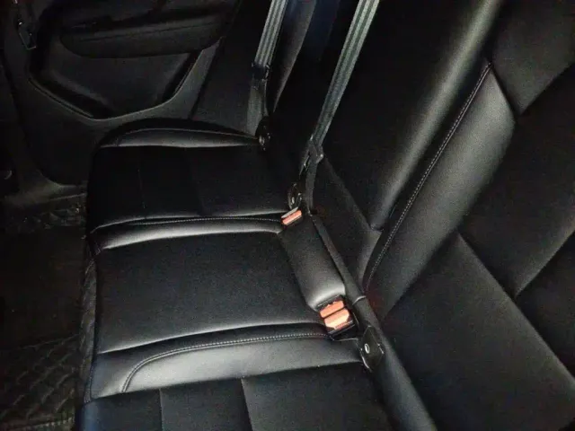 Volvo XC40 — Фото автомобиля 18