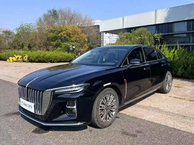 Hongqi H5 — Фото автомобиля 6