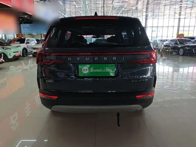 Hyundai Custo — Фото автомобиля 5