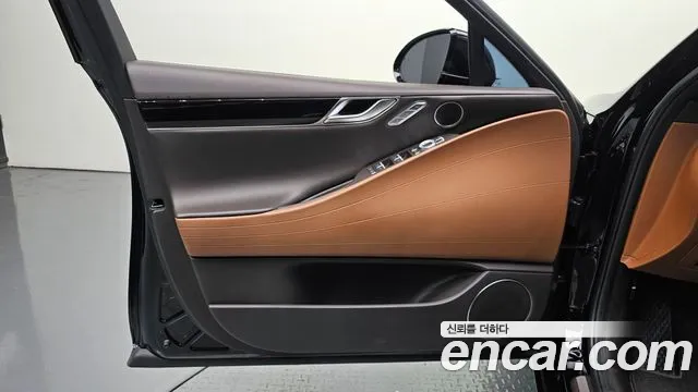 Genesis G80 RG3 — Фото автомобиля 13