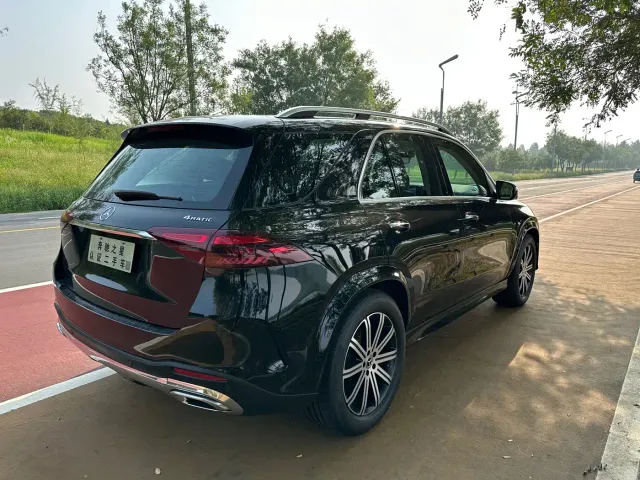 Mercedes-Benz GLE-Class — Фото автомобиля 14