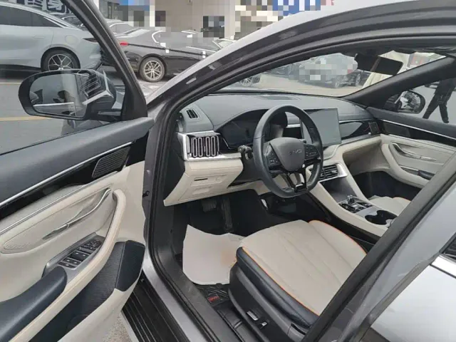 BYD Song PLUS — Фото автомобиля 15