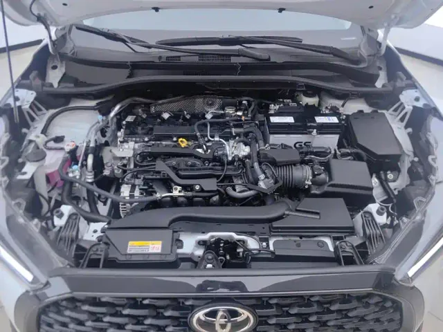 Toyota Corolla Cross — Фото автомобиля 10