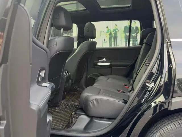 Mercedes-Benz EQB — Фото автомобиля 12