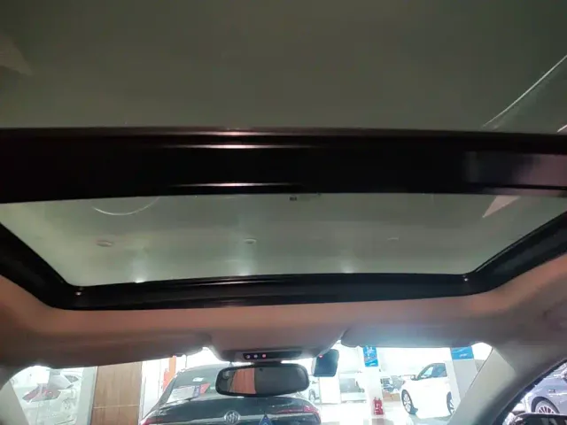 Buick LaCrosse — Фото автомобиля 17