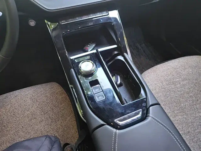 Haval H6 — Фото автомобиля 13