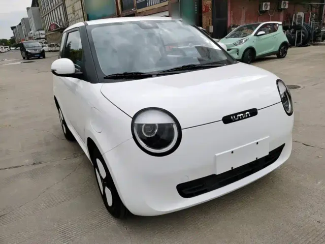 Changan Lumin — Фото автомобиля 3