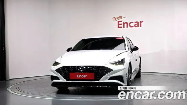Hyundai Sonata — Фото автомобиля 3