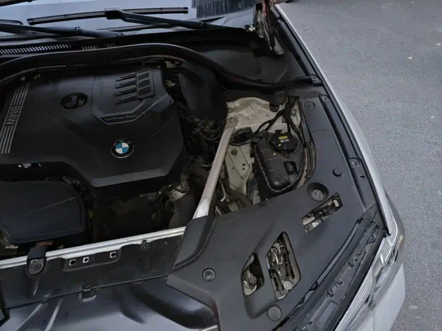 BMW 5 Series — Фото автомобиля 21