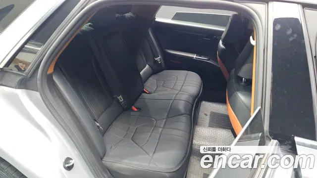Hyundai Grandeur Grandeur (GN7) 3.5 LPG 2WD (Такси) — Фото автомобиля 12