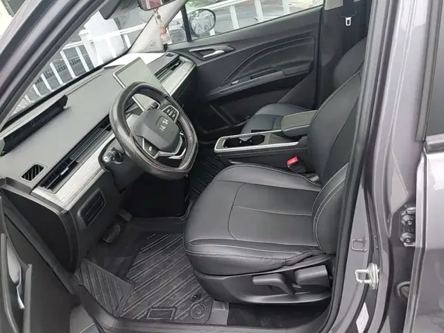Nezha Auto Nezha V 2022 Trend 400 Lite — Фото автомобиля 10