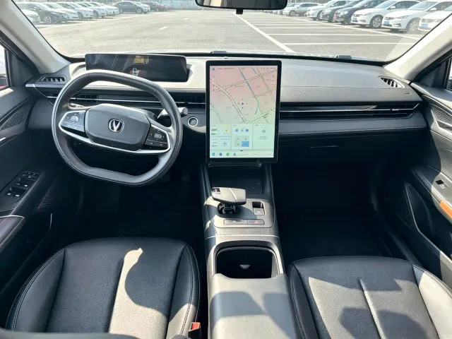 Changan Lamore — Фото автомобиля 5