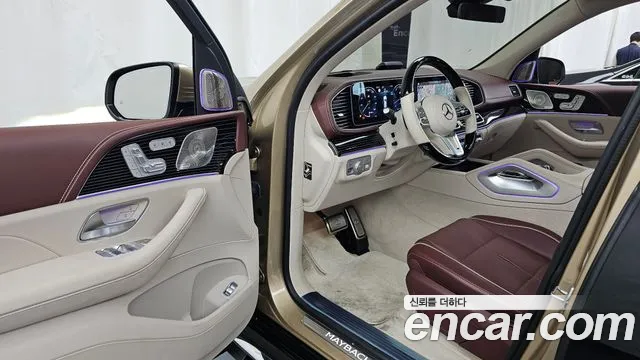 Mercedes-Benz GLS-Class — Фото автомобиля 9