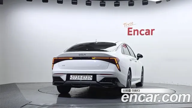 Kia K5 Новый K5 3 поколение 2.0 LPi(Для проката) — Фото автомобиля 4