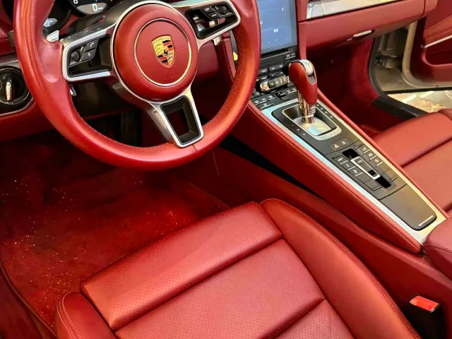 Porsche 718 — Фото автомобиля 14