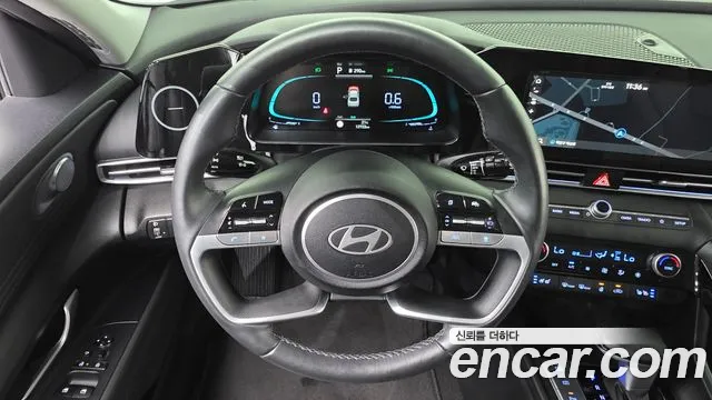 Hyundai AVANTE Новый Avante (CN7) — Фото автомобиля 11