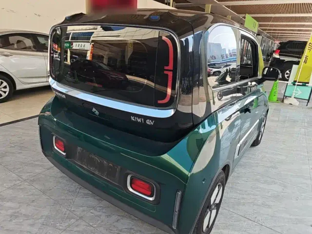Baojun KiWi EV — Фото автомобиля 6