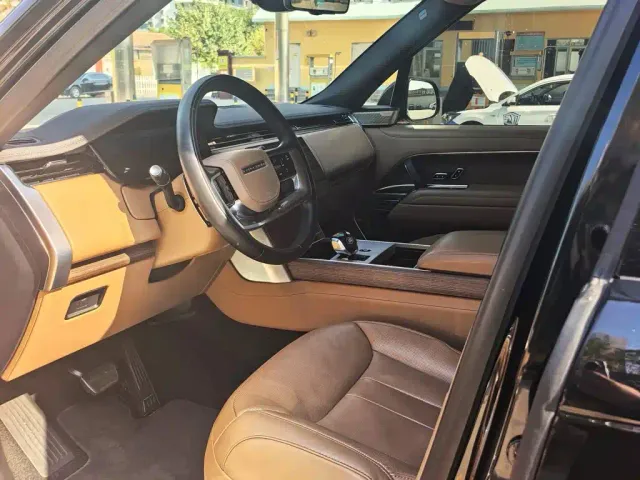 Land Rover Range Rover — Фото автомобиля 7
