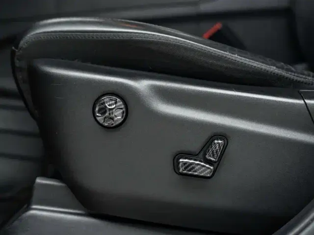 Jeep Grand Cherokee — Фото автомобиля 14