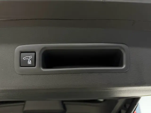 Toyota Granvia — Фото автомобиля 28
