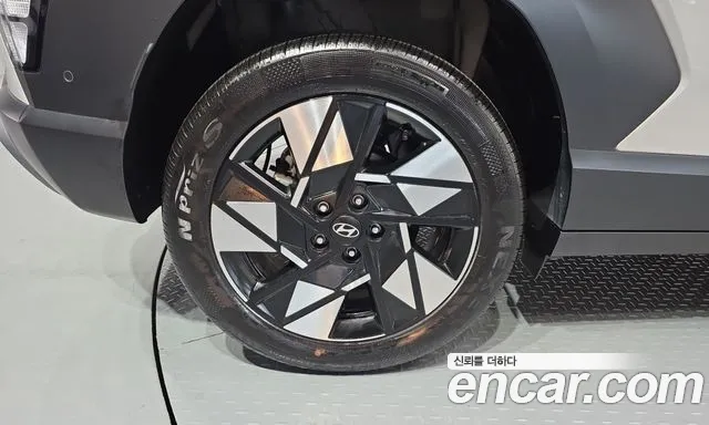 Hyundai Kona SX2 — Фото автомобиля 5