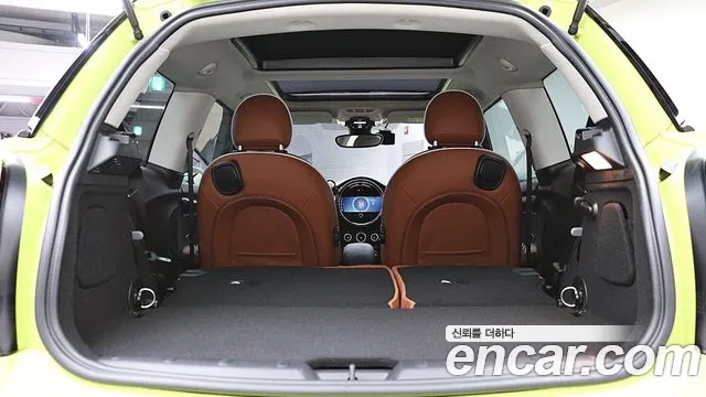 Mini Cooper — Фото автомобиля 8