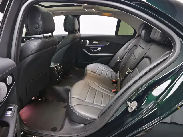 Mercedes-Benz C-Class — Фото автомобиля 5