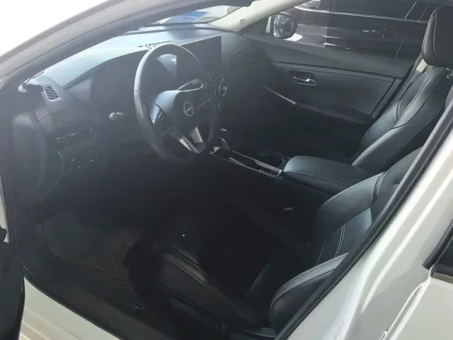 Nissan Sylphy — Фото автомобиля 5