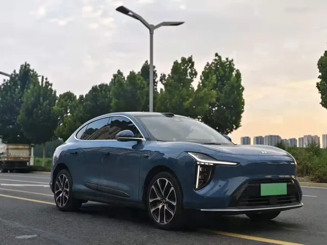 IM Motors LS6 — Фото автомобиля 3