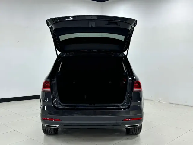 Volkswagen Tharu — Фото автомобиля 7