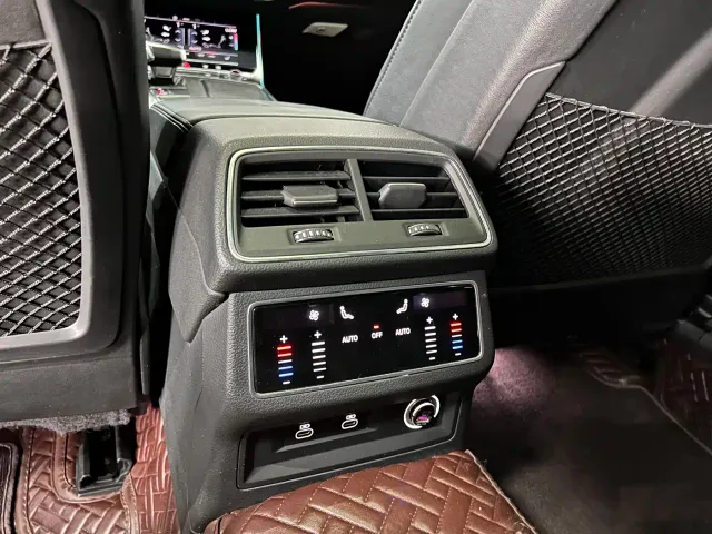 Audi A6L — Фото автомобиля 7