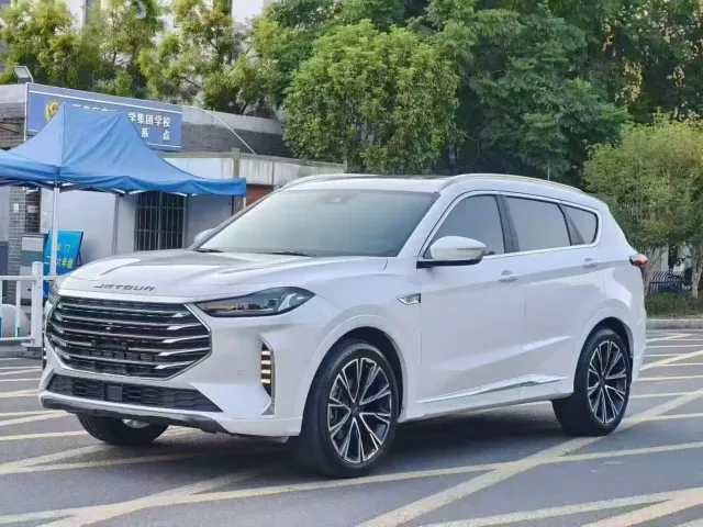 Jetour X70 Plus — Фото автомобиля 2