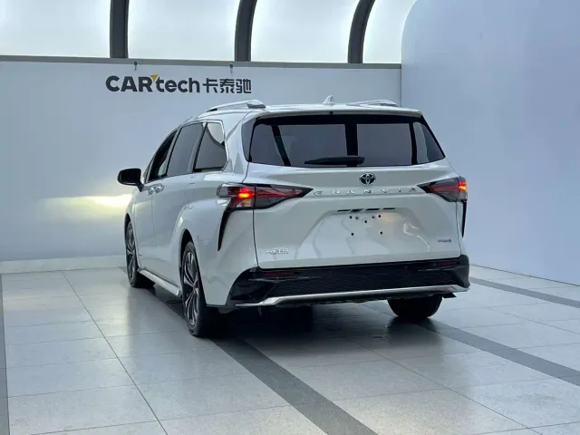 Toyota Granvia — Фото автомобиля 4