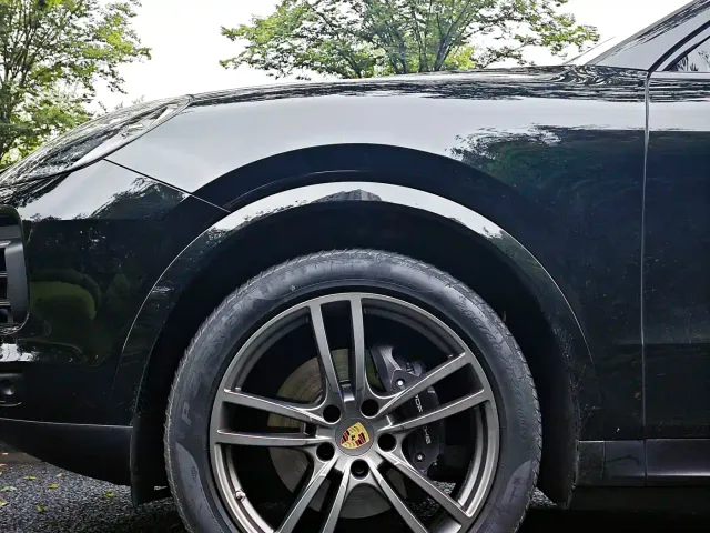 Porsche Cayenne — Фото автомобиля 6