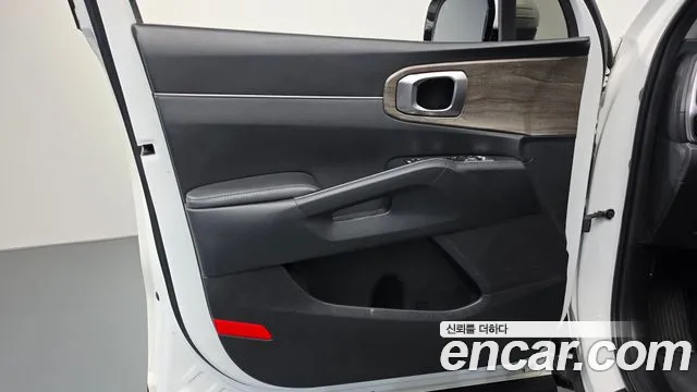 Kia Sorento Sorento 4-е поколение Бензин 2.5T 2WD — Фото автомобиля 20