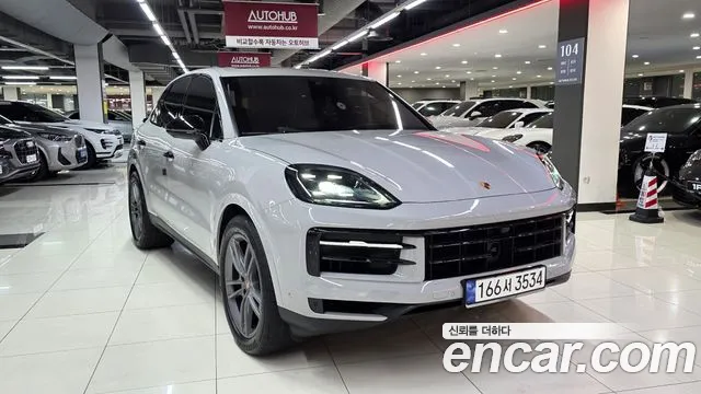 Porsche Cayenne — Фото автомобиля 3
