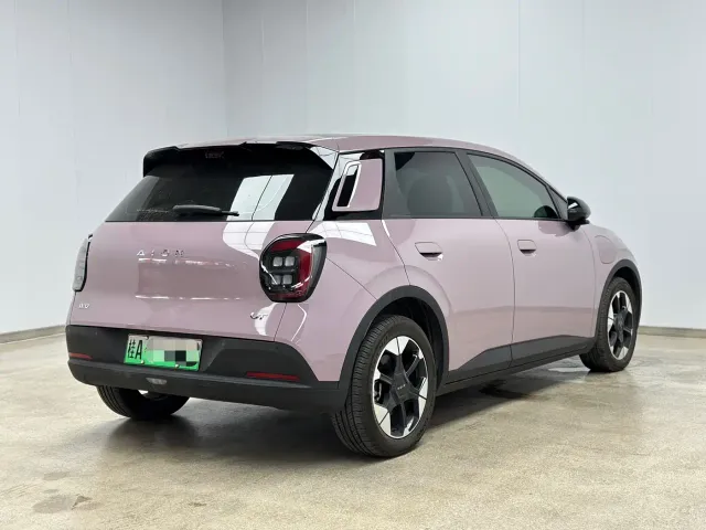 GAC Aion UT — Фото автомобиля 6